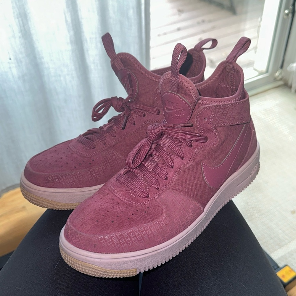 Nike Air Force 1